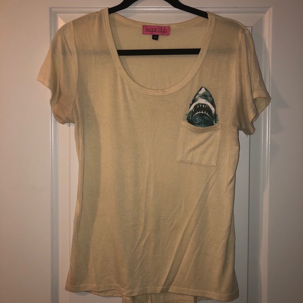 Shark tee